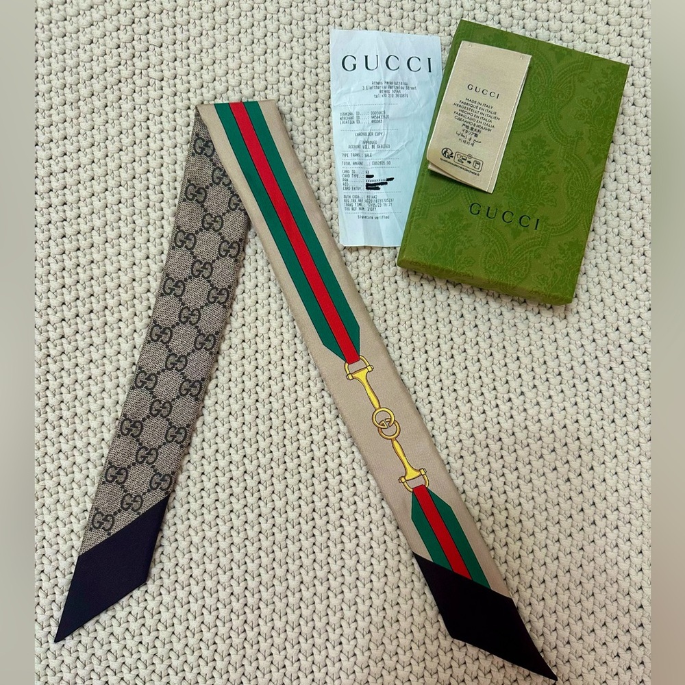 🧣✨Authentic Gucci Printed silk twill neck bow reversible - 🆓 SHIPPING
